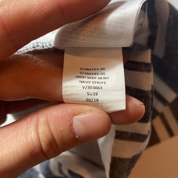 Gap midi navy white stripe wrap skirt NWT - Picture 6 of 6